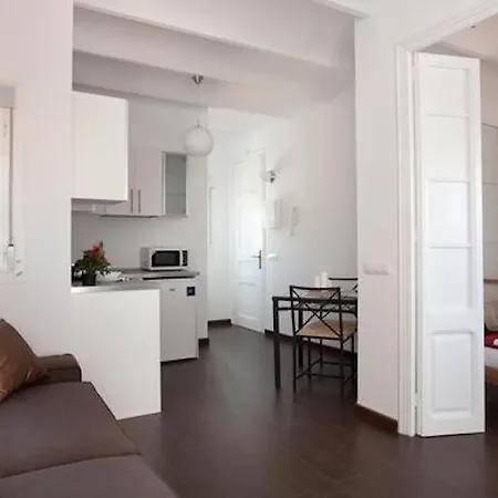 Apartment Eixample Sagrada Familia Ii *