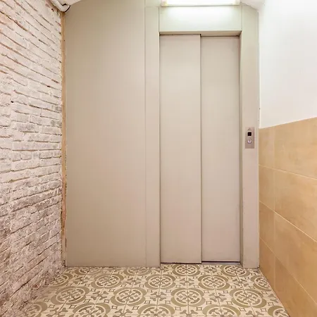 Apartmán Eixample Sagrada Familia Ii *